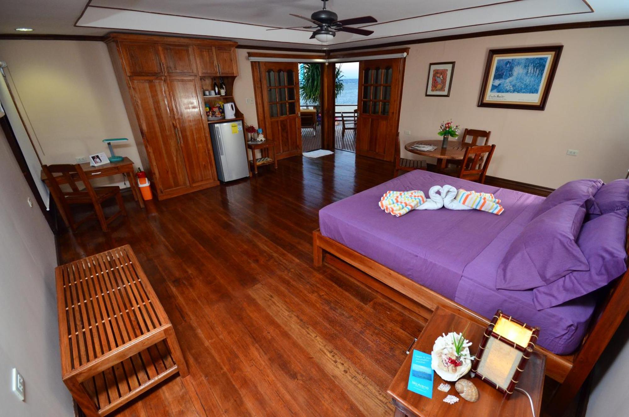 Arena Island Resort Room photo